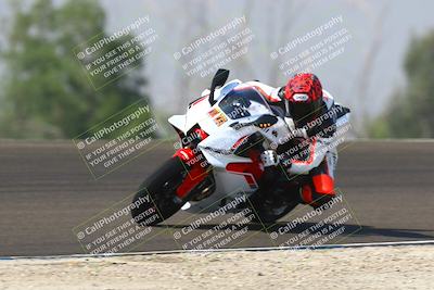 media/Sep-20-2025-TrackDaz (Sat) [[27f0cde673]]/A Group/11am (Turn 2)/